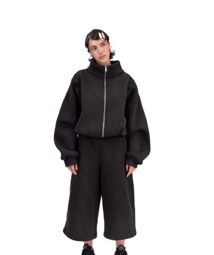 PURE BLACK BAGGY SHORTS